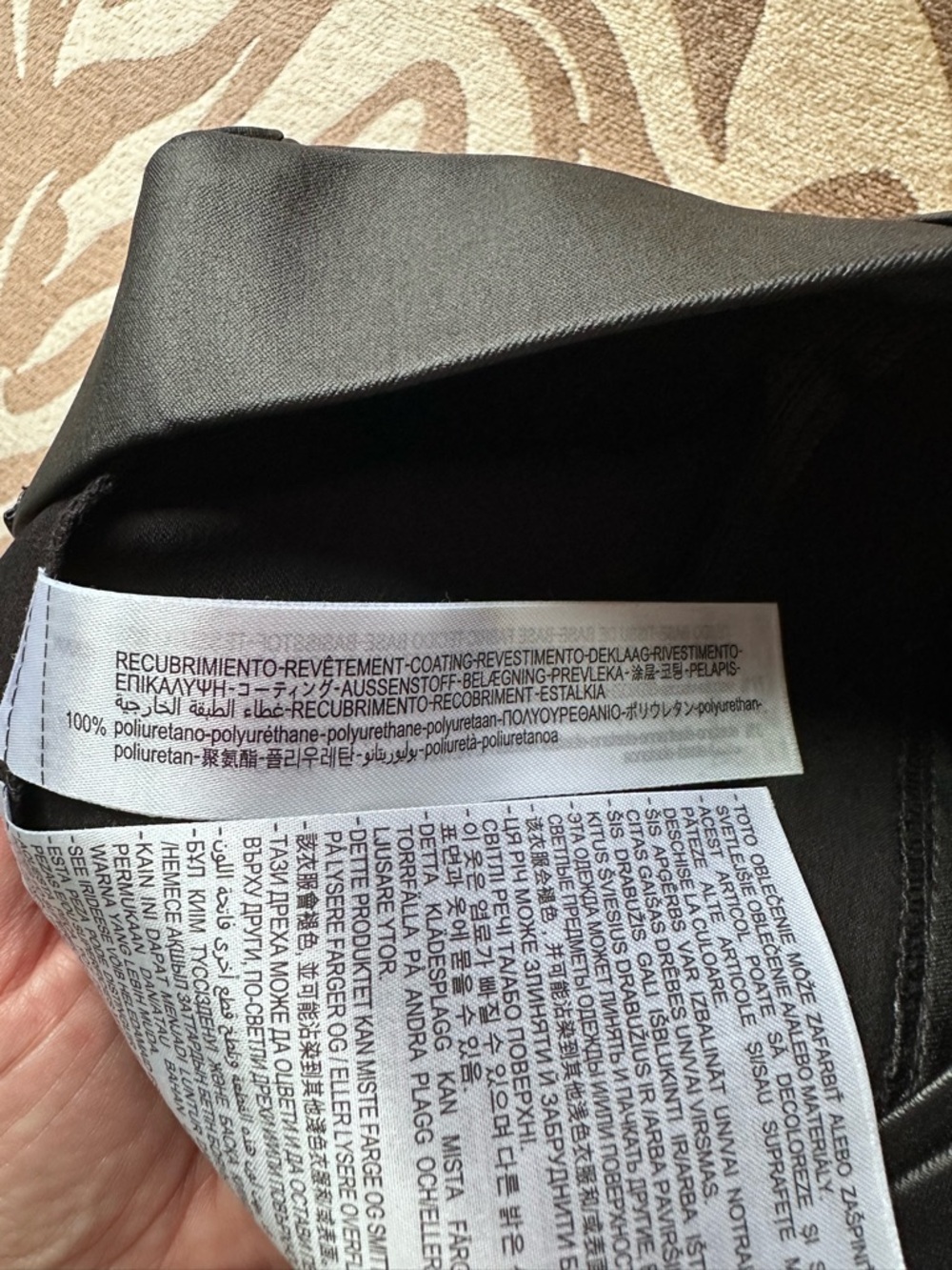 Zara Black Faux Leather Leggings with Front Seam Detail - Picture 7 of 7